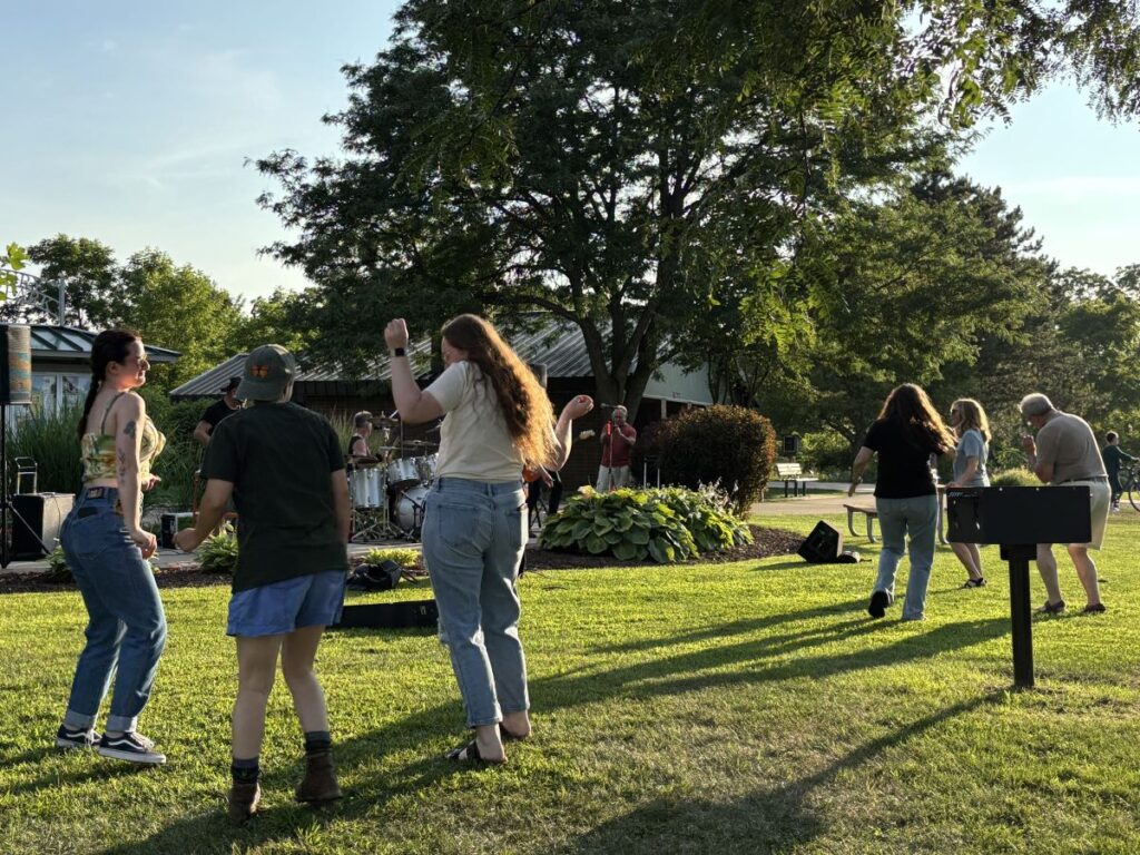 Music on Mondays: Laughing Madmen