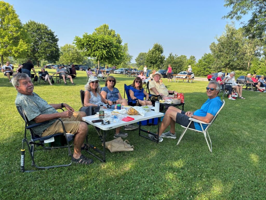 Musicgoers tailgate at Music on Mondays