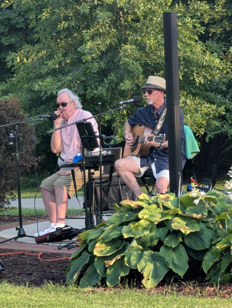 Music on Mondays: The Loose Chords